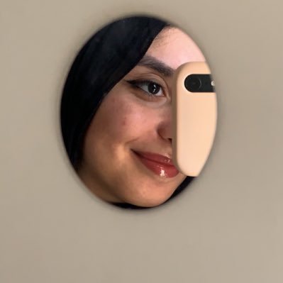 LamaEmad20's profile picture. 