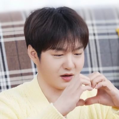 love_sub57108's profile picture. 