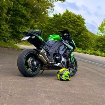 無言フォロー多々ありますm(_ _)m #Ninja1000 #KAWASAKI #AxysPRORMK800 #POLARIS #ジムニー #東北 車、バイク、スノーモービル、オールシーズン楽しんでます₍₍ (ง ˙ω˙)ว ⁾⁾気軽にフォローお願いします🤲#バイク乗りと繋がりたい