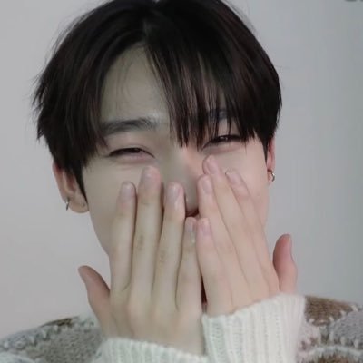 sunufox's profile picture. sunharemist