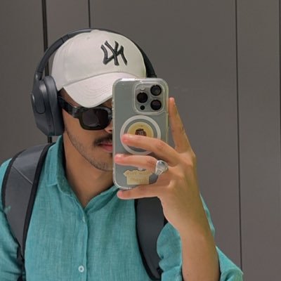 _ult1's profile picture. 