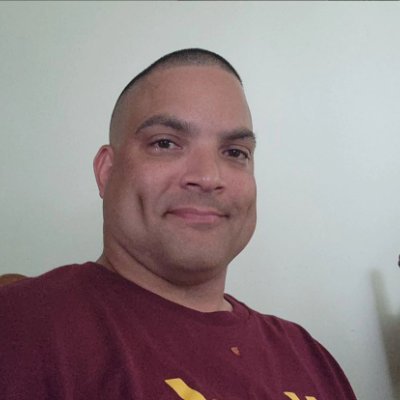 Podcaster on sports entertainment
Contact via email: ovi@hhwshow.com