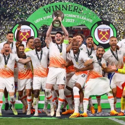 Hammer493's profile picture. Works in London. Lives in Essex. Official Meme Lord 🙅🏻‍♂️ allegedly.