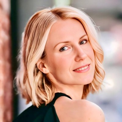 daisygal's profile picture. Award-Winning Educator and Author.  Impatient Optimist.  Fervent Foodie.  Team Oxford Comma.