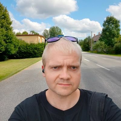 https://t.co/batXpIxYzr
Manchester United ♥
Max cape since April 2019
Tweets Estonian&English