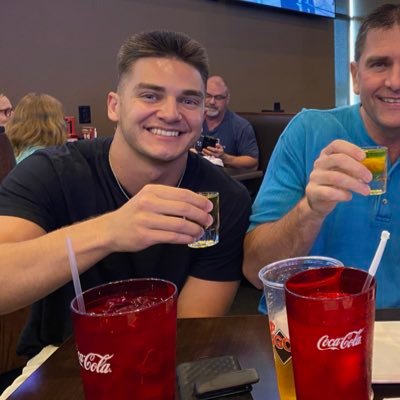 _benschott_'s profile picture. 