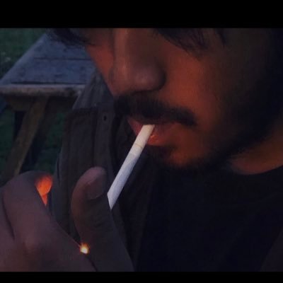 Lauliet_'s profile picture. Amateur shitposter