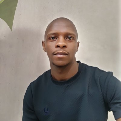 MohlalaWarren's profile picture. 