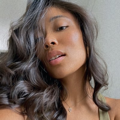 AngelicaSaliii_'s profile picture. 