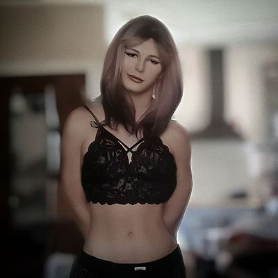 whatistime1984's profile picture. Compte uniquement en français.
Mes chers money slave j'attends de vous d'être des bon chiens soumis relation longue uniquement
#mistress #moneyslave