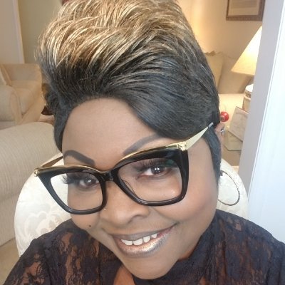 SilkSettlesIt's profile picture. #SilkSettlesIt