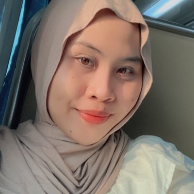 yupiii22's profile picture. Punya hobby suka mendengarkan notif hp di awal bulan