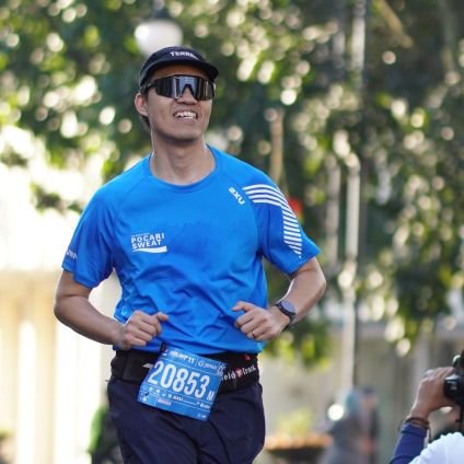 jmarshellk's profile picture. Caution, random tweets may occur!