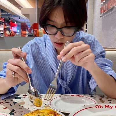 3Kem54979's profile picture. l love you every time -bus because of you l shine BEUS -geminifourth 😻 phuwin-DICE FOR PRIZE -GMM Y รีวิว #รอวอให้3kem