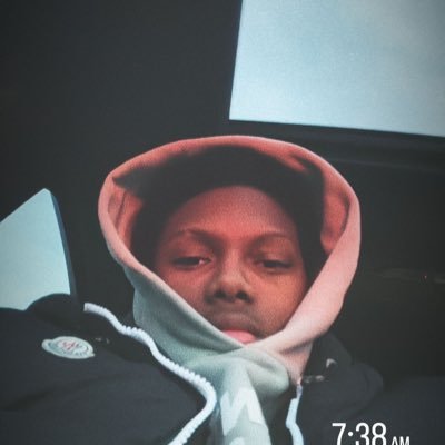 I get money and shit on peons IG: __.coreyy ATL https://t.co/LJKz7uYl7T