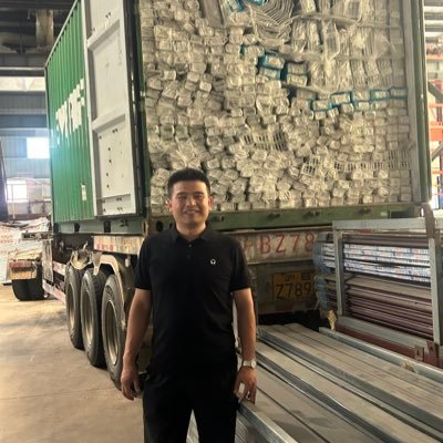 anshelybao's profile picture. Try the best,get the most