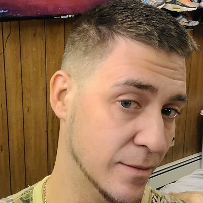 Bil6ly05's profile picture. Searching for freedom in all areas it's needed