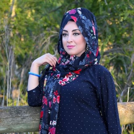 هَر چقدر بیشتر به خدا تکیه کنیم بیشتر میفهمیم خدا تنها کسی است که قابل تکیه ست!
🙏😍
