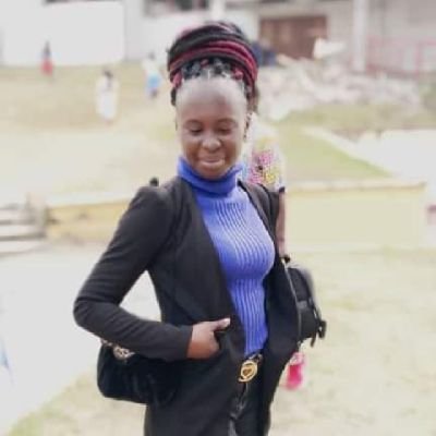La fille a maman