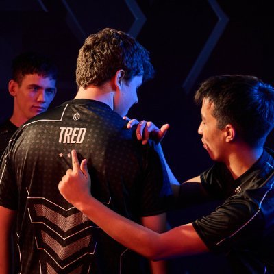 🇬🇧 20 | Overwatch Tank @GenG @SaintsGamingCA | @Viishhnyya 🥰https://t.co/BWX51ay2E2
