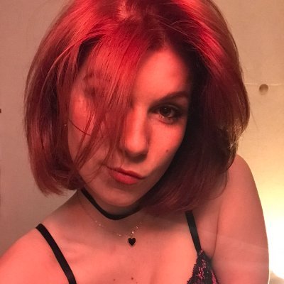 chance_apr7650's profile picture. 19 ans | Toulouse 💫 Mon compte Principale 👉 @LolaBts8438 | Je dirais que j’ai l’esprit ouvert ;) ↓