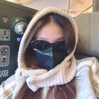 ly | ia📌 (@ysaely_) 's Twitter Profile