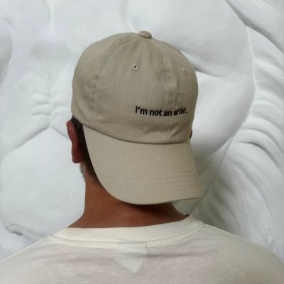 luca_rumi's profile picture. 🦈👇Get Your Great White Shark Hologram 👇🦈