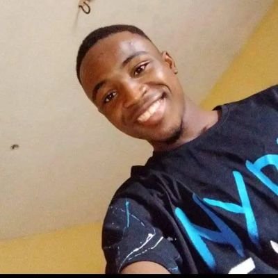 OkemeAdah's profile picture. lover of Football 🏈😂