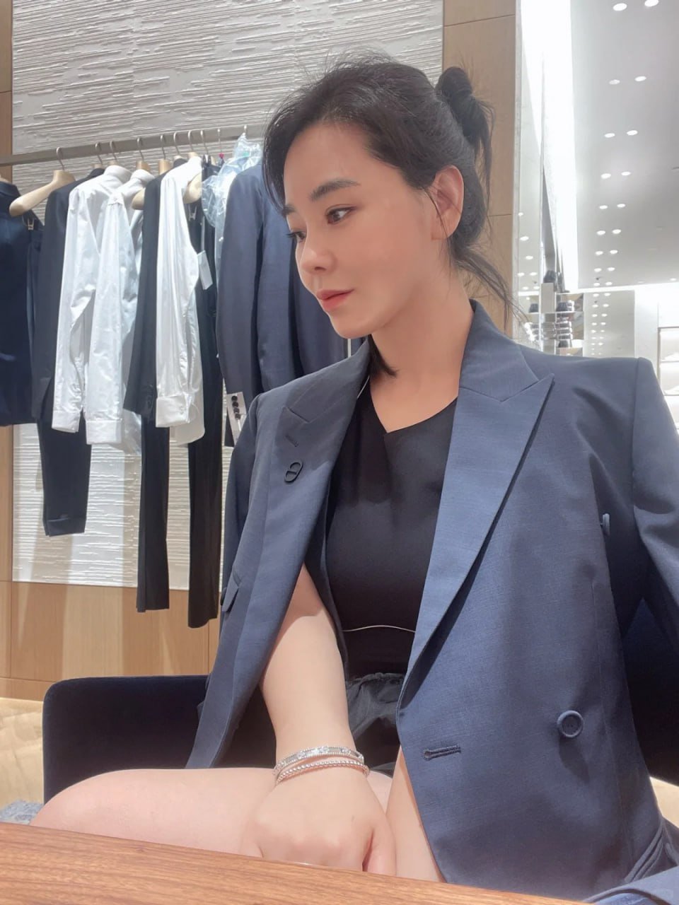 ThethadXBfdEl_'s profile picture. Gods determine what you're going to be。