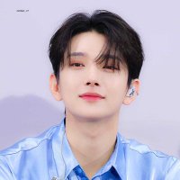 엘라 𝕖𝕝𝕝𝕒 (@ella100604) 's Twitter Profile Photo