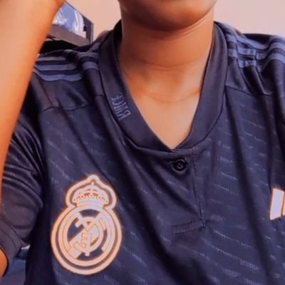 Damarischirchi2's profile picture. Works at self employment and enjoys it🥰❤️