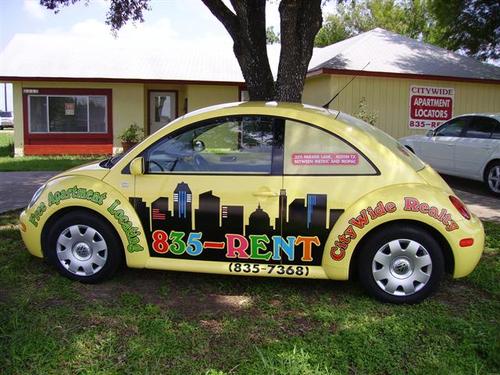 I have a free apartment locating service. I will find you the best deal on apartments in Texas!  Call me at 512-934-3772.
