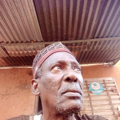 DambaDd12355524's profile picture. 