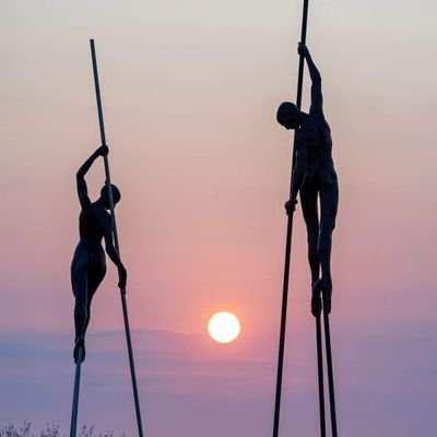 yvon_noulacher's profile picture. la faiblesse de la démocratie face à l obscurantisme et à  l'intégrisme est... la démocratie