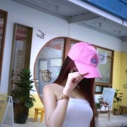 Chuesmeysl9qxY's profile picture. 