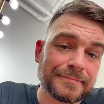 knotandrue's profile picture. I just yap a lot about shows, food, faith, nothing, astrology, sucking dick, books, movies, life love and other mysteries.