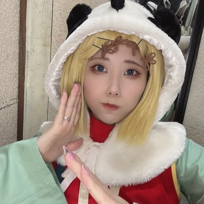 床かもしれない垢(@Amu_MsLAUGHs)/踊るし歌うしめっっちゃ喋る/少しずつメンタル回復中/飲みに行くために社畜してます/たまにコスプレしてる/#爆音ちゃん/@03_forget🍺 @ugako_mixloid🔥 @yunnyunn_ramen 🍜