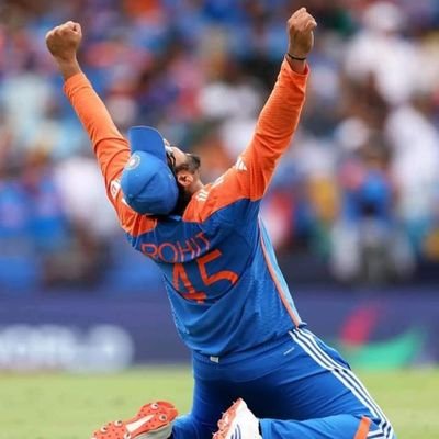 Unrealamann's profile picture. यहां सिर्फ अपने मजे के लिए हूं, समाज सुधार के लिए नहीं अतः जो भी ट्वीट पढ़ रहे है उन्हें व्यक्तिगत न ले। धन्यवाद 
     ||जिज्ञासु||  ||घुमक्कड़|| ||चाय प्रेमी||