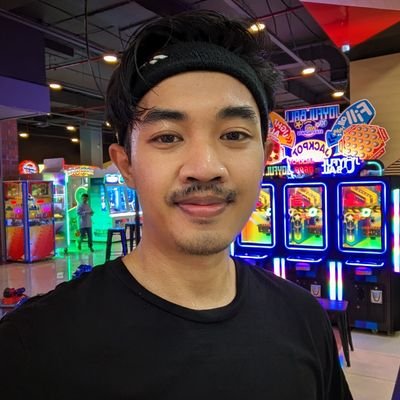 Prudential Insurance Agent.
Pump it up player based in malang.
Feel free to ask anything about Pump / insurance. 🙌