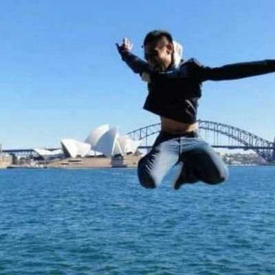 leekee418's profile picture. 