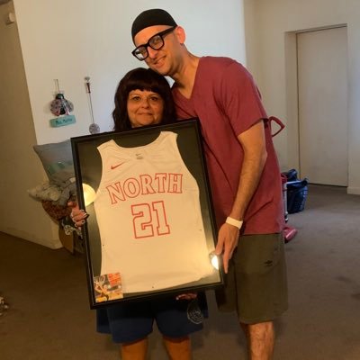North Side High School Assistant Principal | Head Boys Basketball Coach | John Street Raised Me| Opinions are my own #Shootthe3
