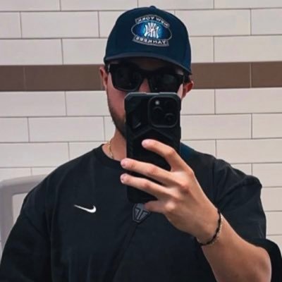 bryanvibesss's profile picture. issaaaa vibe