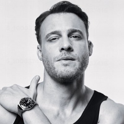 -“Don’t get stressed about the little things because it’s just not worth it at the end of the day.Enjoy every minute.”@kerembursin 🤍