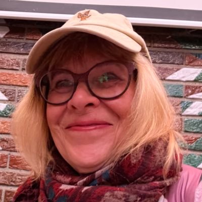 MarjaLeena62725's profile picture. Maalainen