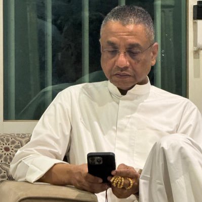 عضو مجلس أدارة جمعية الفنانين الكويتين امين الصندوق