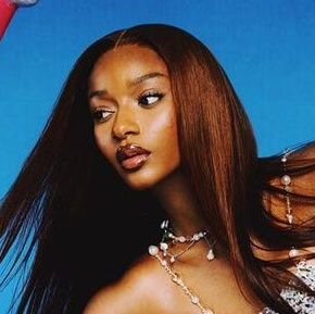 AyraStarrBrasiI's profile picture. A primeira e melhor página de notícias e atualizações sobre a cantora Ayra Starr no Brasil — FAN ACCOUNT |
📩 ayrastarrbrasil@gmail.com