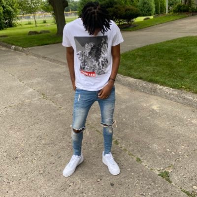 isthattonee's profile picture. 