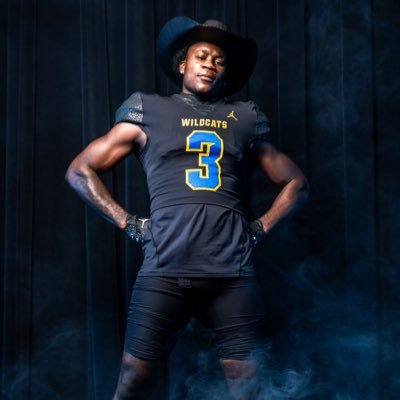 North Little Rock HS | 6’0 | 185lbs | 2025 | Athlete | GPA 3.5 | NCAA ID 2201414832 | tonywrecruiting25@gmail.com | #webuzzn🐝 | 501-712-8944