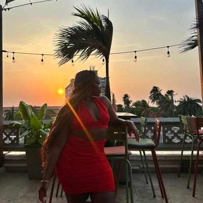 📖Storyteller • Performer • Dancer • ATL 🍑 NCAT Alumna 💙💛| 1920🕊 | ⬇️ 150lbs Naturally