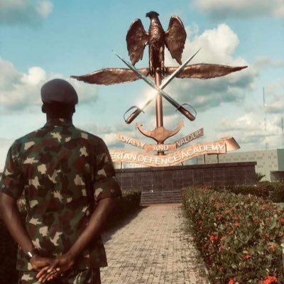 Muslim... 🧬#BIOCHEMIST🧬 ~Left Handed..🖌 ~ Loyalty and valour ~ Pray For Me When Am Gone....